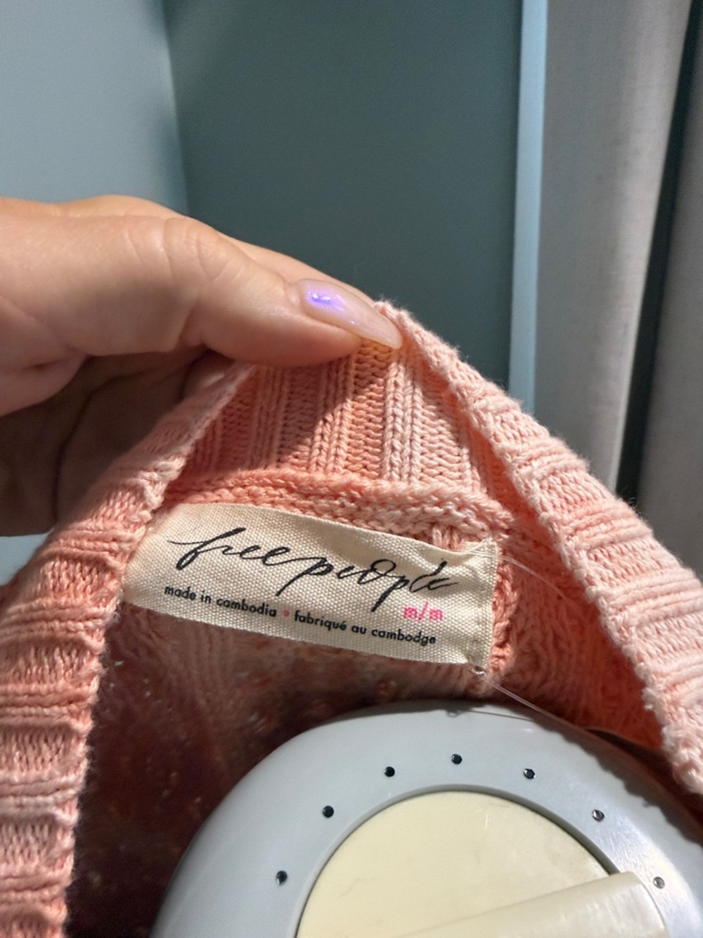 Free People Cozy Cable Knit V-Neck Cardigan Sweater - Coral Pink - Picture 4 of 4